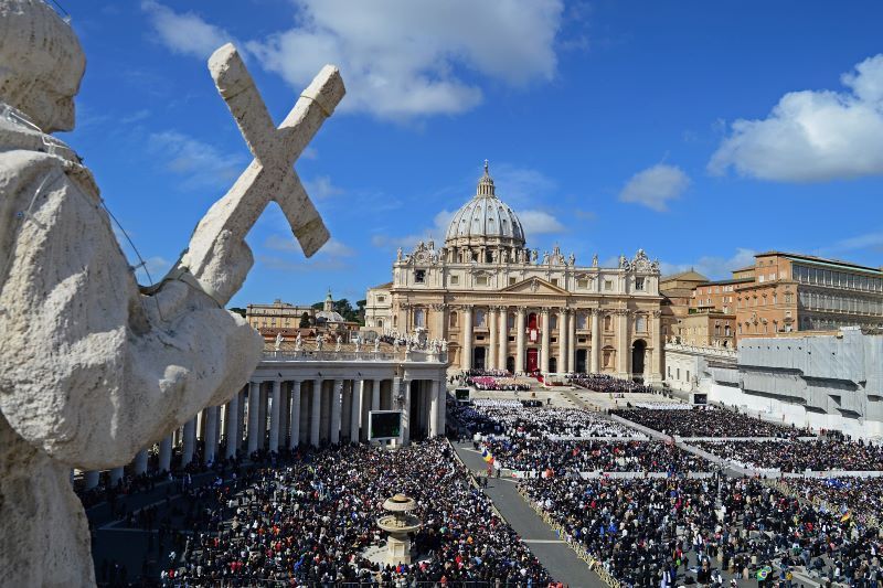 Vatican at risk of financial collapse in coming years, new book claims 