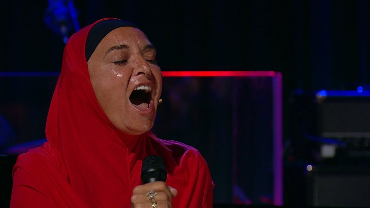 Sinead O’Connor kicks off tour in Galway