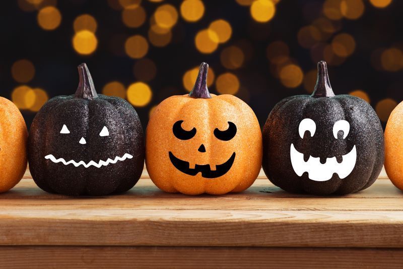 Irish American law firm removes "blackface" jack-o-lanterns after complaints