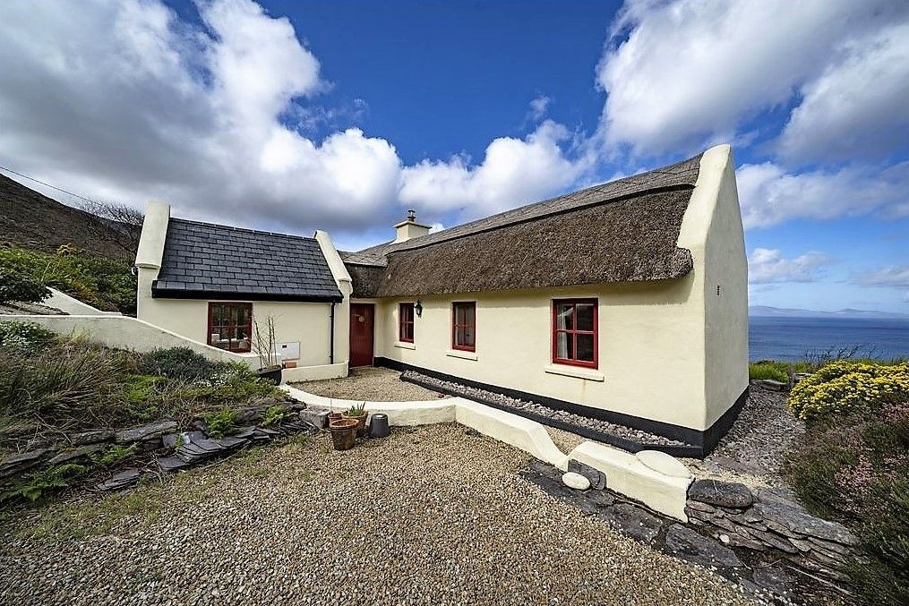 Thatched Cottage for sale in Co Kerry Seana Thig