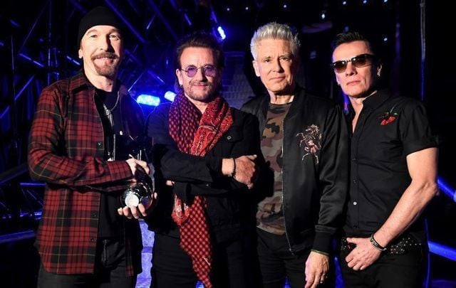 U2 at the 2017 MTV EMA awards.