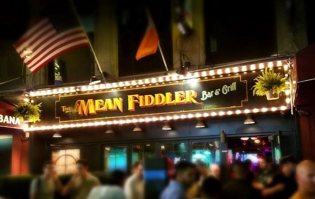 The Mean Fiddler is one of the most famous and most popular Irish bars in NYC. 