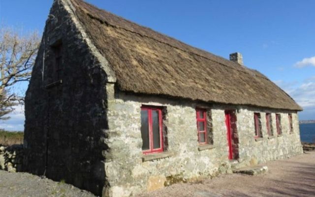 Barrderry Cottage has some spectacular views of Ireland\'s west coast. 
