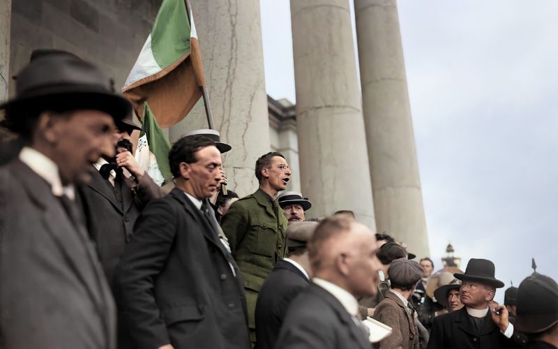 Phenomenal Old Ireland in Colour book tells the story of Irish history like never before