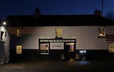 Irish pubs launch #KEEPTHELIGHTSON campaign to promote safe reopening
