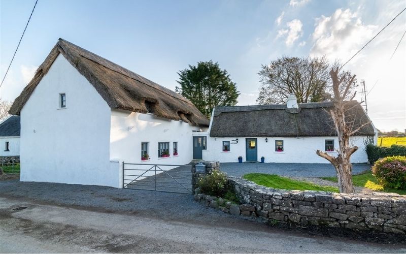 Dream home Christmas gift? Thatched cottage in Galway for just $230k