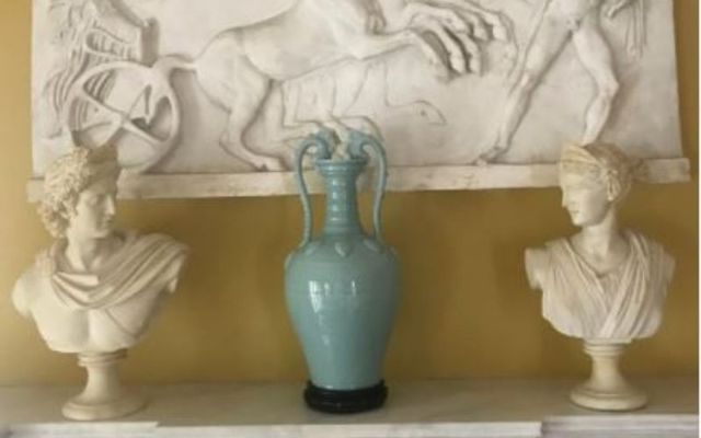 The 54cm celadon vase sold for €1.2 million on Friday. 