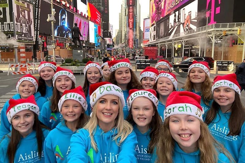 WATCH: New York's Aisling Center Ballad Group appears on RTÉ's Toy Show
