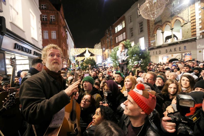 Glen Hansard, U2, Shane MacGowan to join forces for Late Late Show busking special
