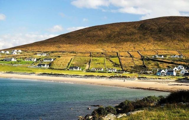 Trá Dhumha Goirt (Dugort Beach), Achill, Co Mayo.