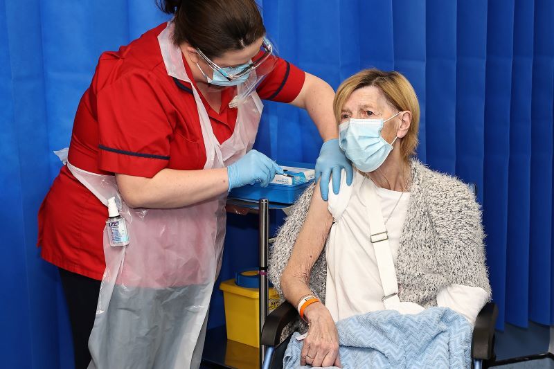 "Not a bother on ya!" Dublin grandmother first in Rep of Ireland to receive vaccine
