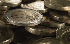 How to transfer your money from Ireland to the UK efficiently