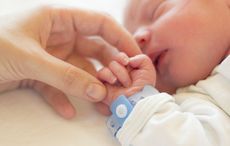 Northern Irish police help Derry man witness his son's birth 
