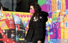 Thumb walking facemask covid19 woman dublin rollingnews