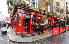 All pubs and clubs in Dublin's Temple Bar to shut voluntarily due to Covid-19