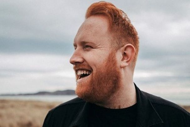 Irish singer-songwriter Gavin James is live streaming a concert for the Irish charity ALONE on March 19.