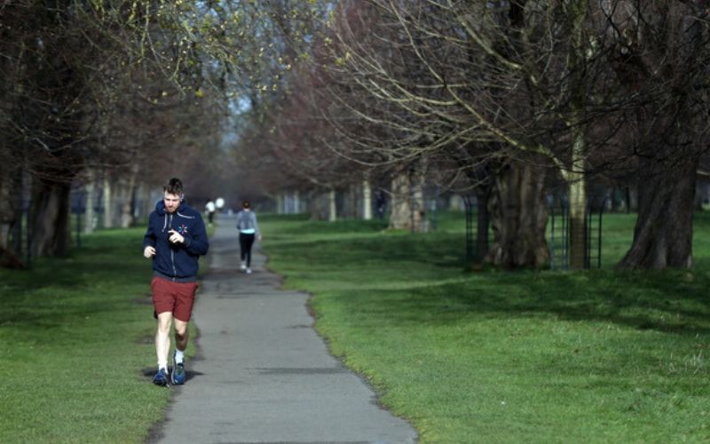 Beaches, parks, all public places may be closed in Ireland