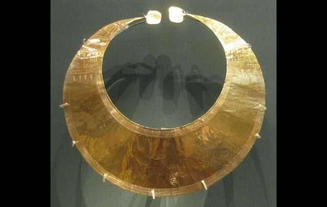 A gold lunula that was discovered in Blessington, Co. Wicklow.