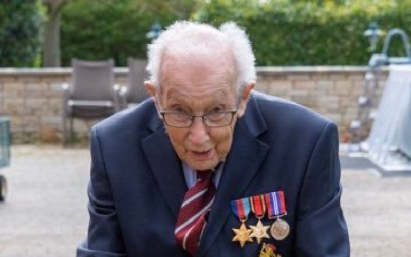 World War II vet, 99, smashes $15 million in COVID-19 fundraising on marathon walk 