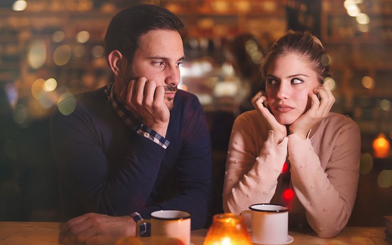 What does "amadán" mean?