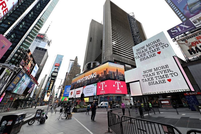 In New York we remain, eagerly awaiting a better tomorrow