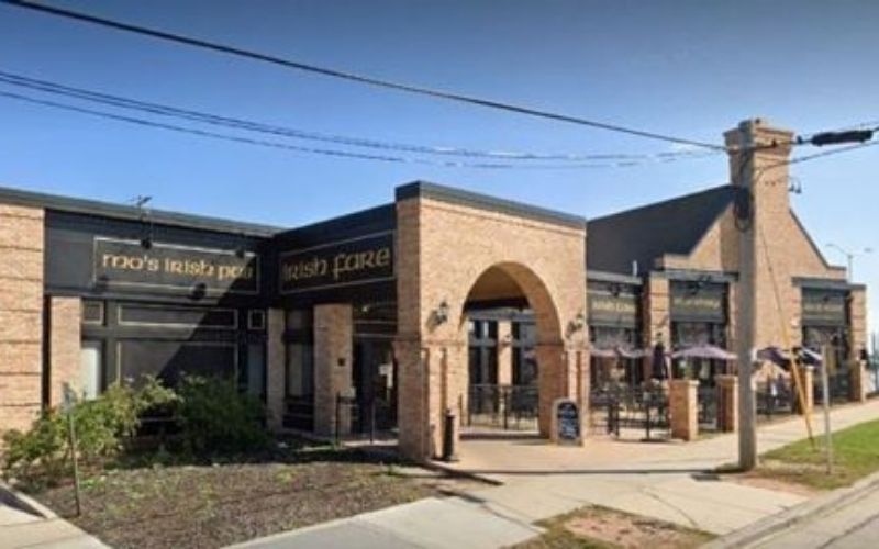 Irish pub apologizes after opening patio for customers in Wisconsin