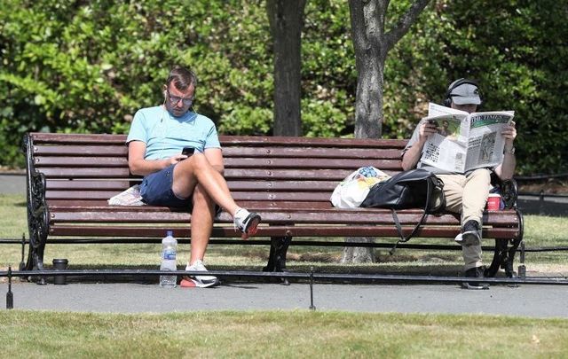 People in St. Stephen\'s Green in Dublin on May 29, 2020.