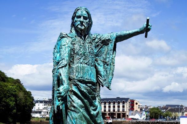 A statue of Red Hugh O\'Donnell in Co Donegal.