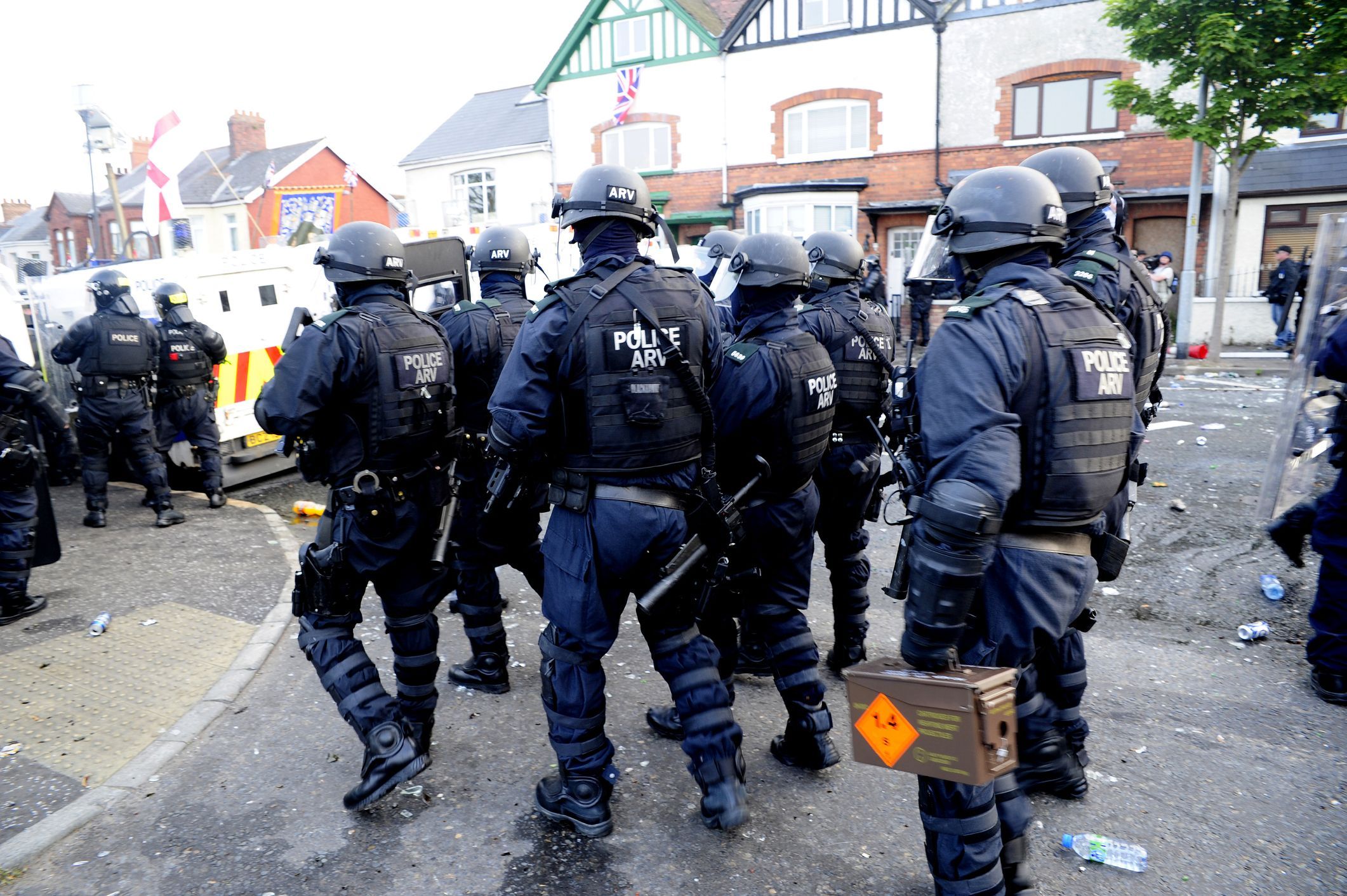 Unbridgeable social division - The Troubles lawlessness have come to Trump's America 