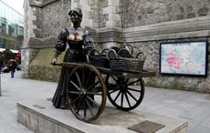 Irish sculptor who created Dublin's famous Molly Malone statue dies 