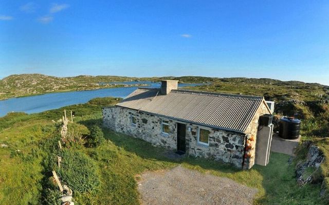 Carrie\'s Cottage boasts absolutely stunning views of Connemara. 