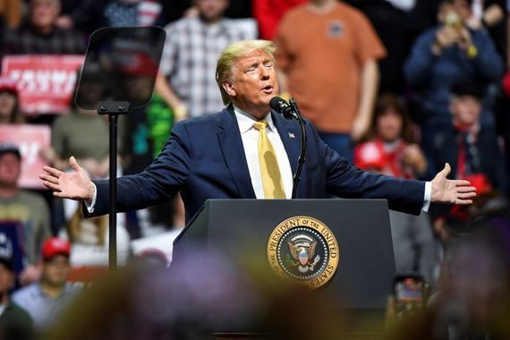 White Catholics still support Trump, but numbers are quickly falling