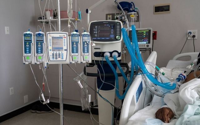 Larry Kelly spent 51 days on a ventilator in New York\'s Morningside hospital. 