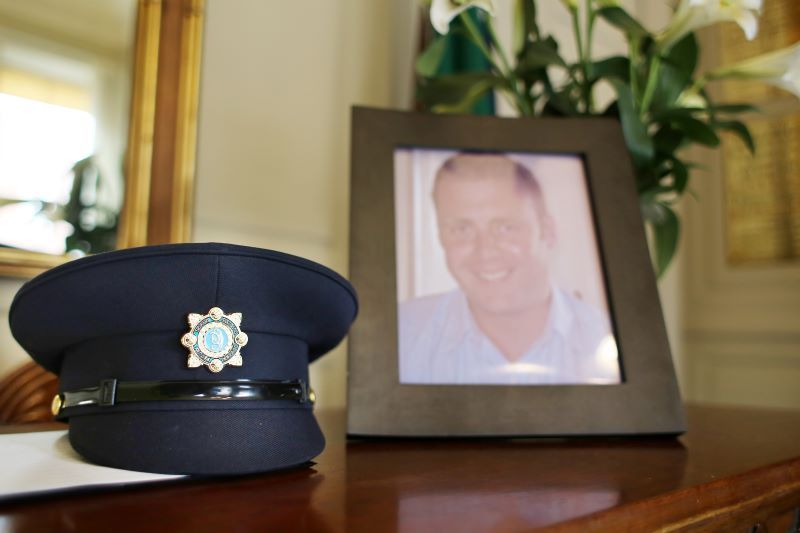 Man accused of killing Irish cop found guilty of involvement with robbery