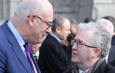 “Golfgate” rattles the COVID rule-flouting Irish government