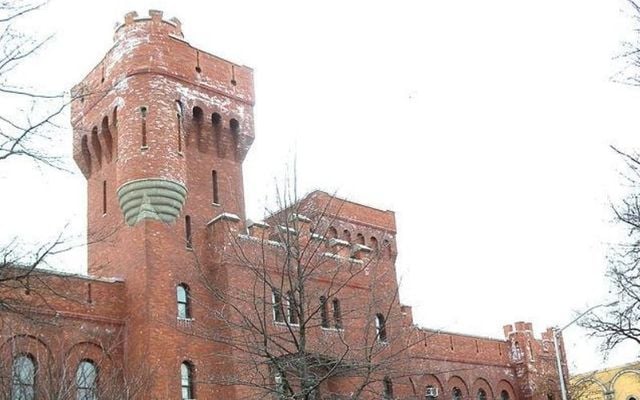The Park Slope Armory in Brooklyn was built on the former border of Temperanceville. 