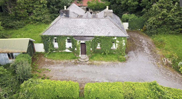 Dromore House, Dromore, Bantry, West Cork.