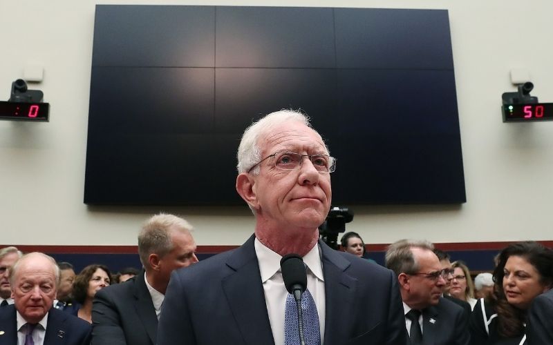 Captain Sully brands Trump "unfit for office" after President's military comments