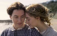 Saoirse Ronan and Kate Winslet get rave reviews for "Ammonite"