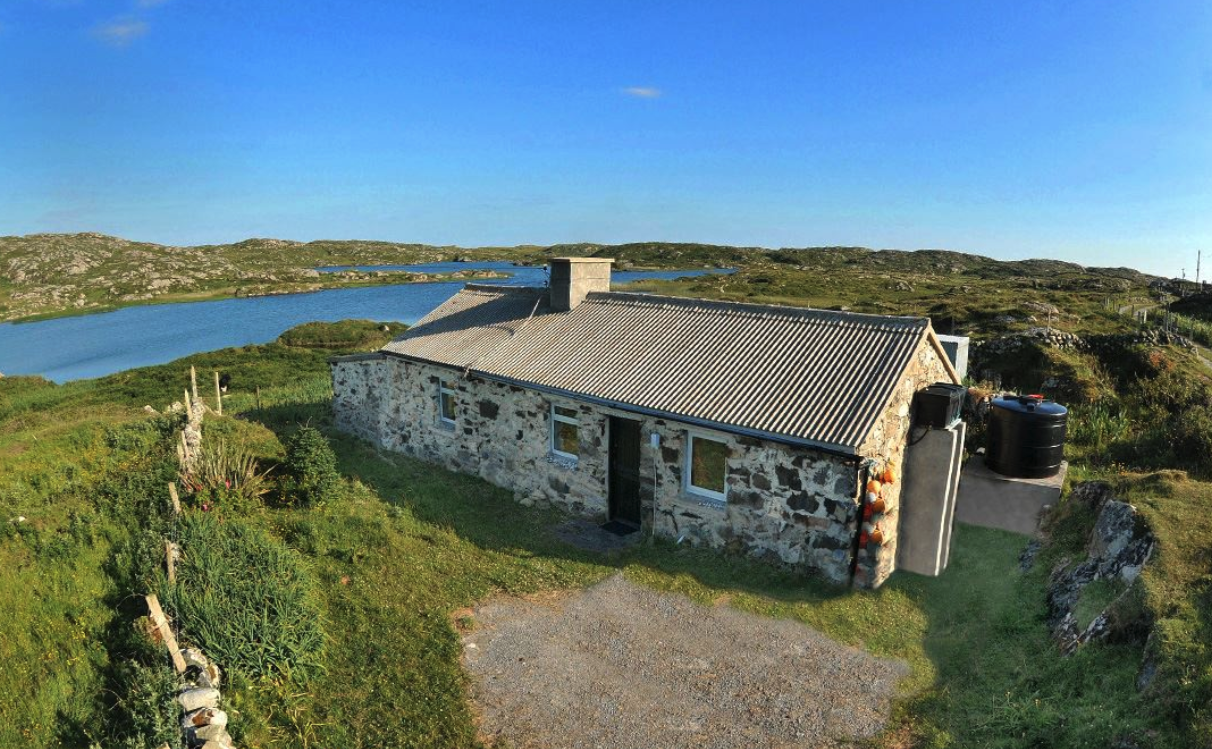 Old Irish cottage on a Galway beach? Yes, please! 