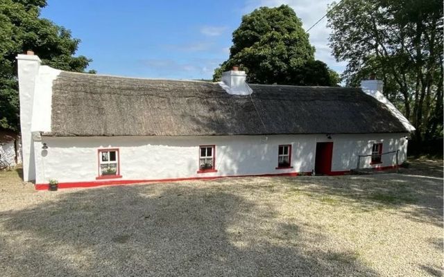 Violet Cottage outside Ballyshannon enjoys absolutely beautiful views.  