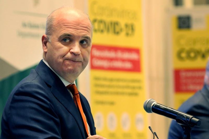 "Gravely concerned" - Ireland's CMOs issue joint statement urging people to stay home