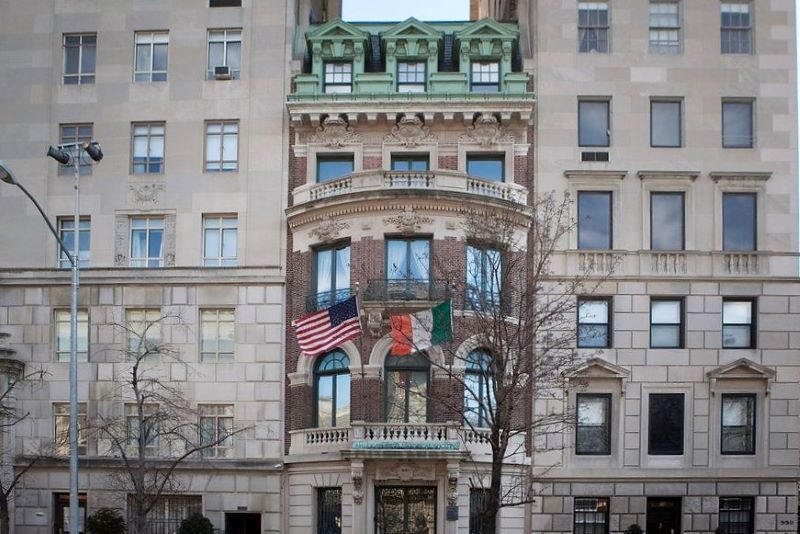 Irish Consulate urges American Irish Historical Society to reconsider sale of NYC HQ