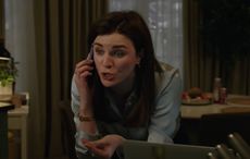 Aisling Bea shows off her British accent in new “Home Sweet Home Alone” trailer