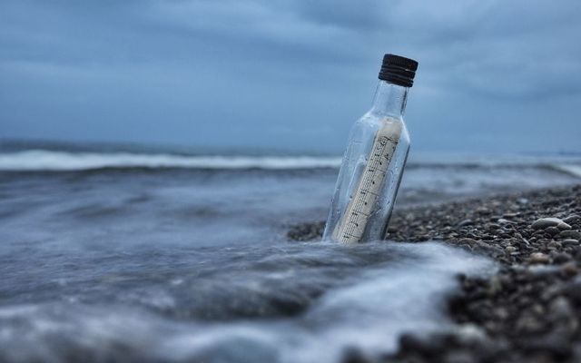 Message in a bottle from Ireland reaches Russia after 40 years