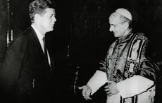 Why JFK did not kiss Pope Paul VI's papal ring in 1963
