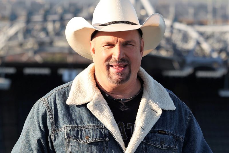 Garth Brooks says it would be “impossible” to play five gigs in Croke Park next year