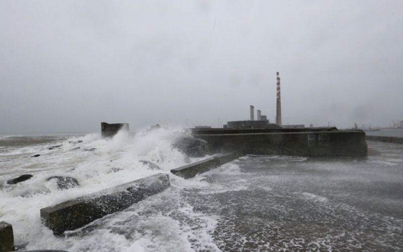 Ireland braces for "weather bomb" storm with threat to life