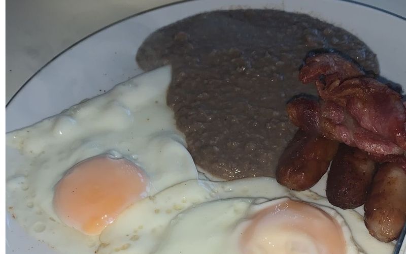 Runny pudding?! Dublin woman shocks Twitter with picture of her Irish breakfast