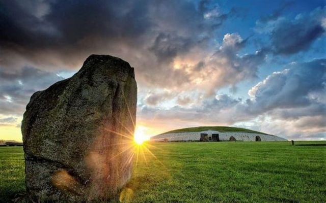 Watch the Winter Solstice event at Newgrange in Co Meath Monday, December 20 - Wednesday, December 22.\n